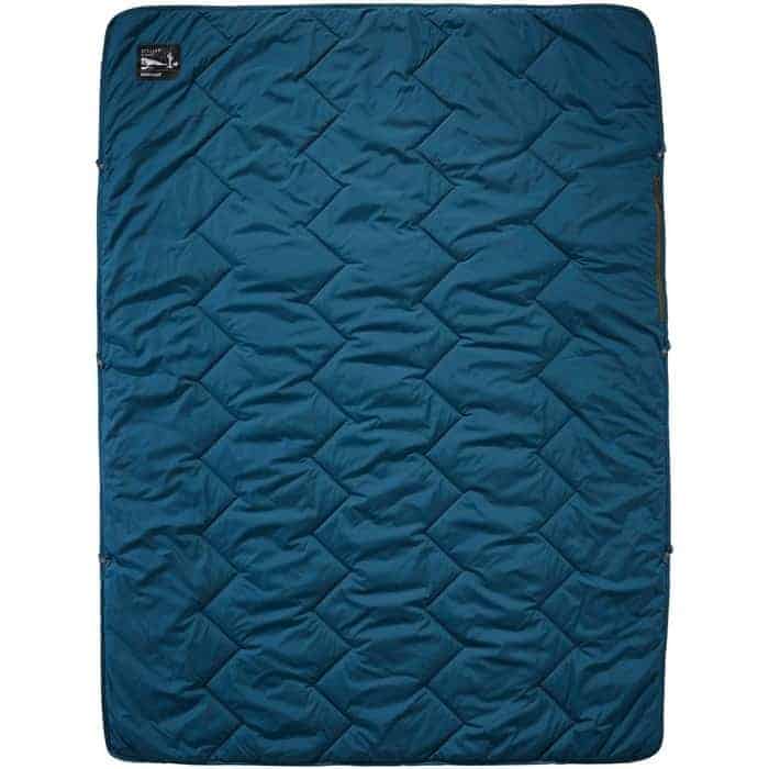 therm-a-rest-stellar-outdoor-camping-picnic-and-beach-blanket_1